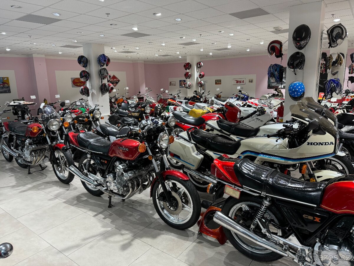 200 ks vlastnich moto Honda,Yamaha,Ducati,Suzuki… ,skladem