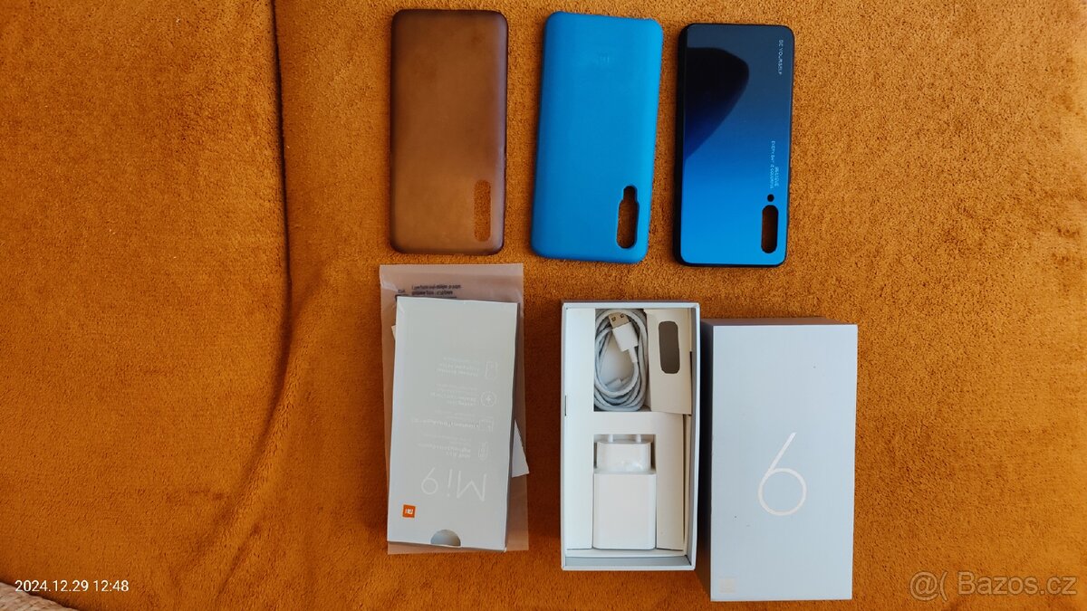 telefon Xiaomi Mi 9 6GB/128GB