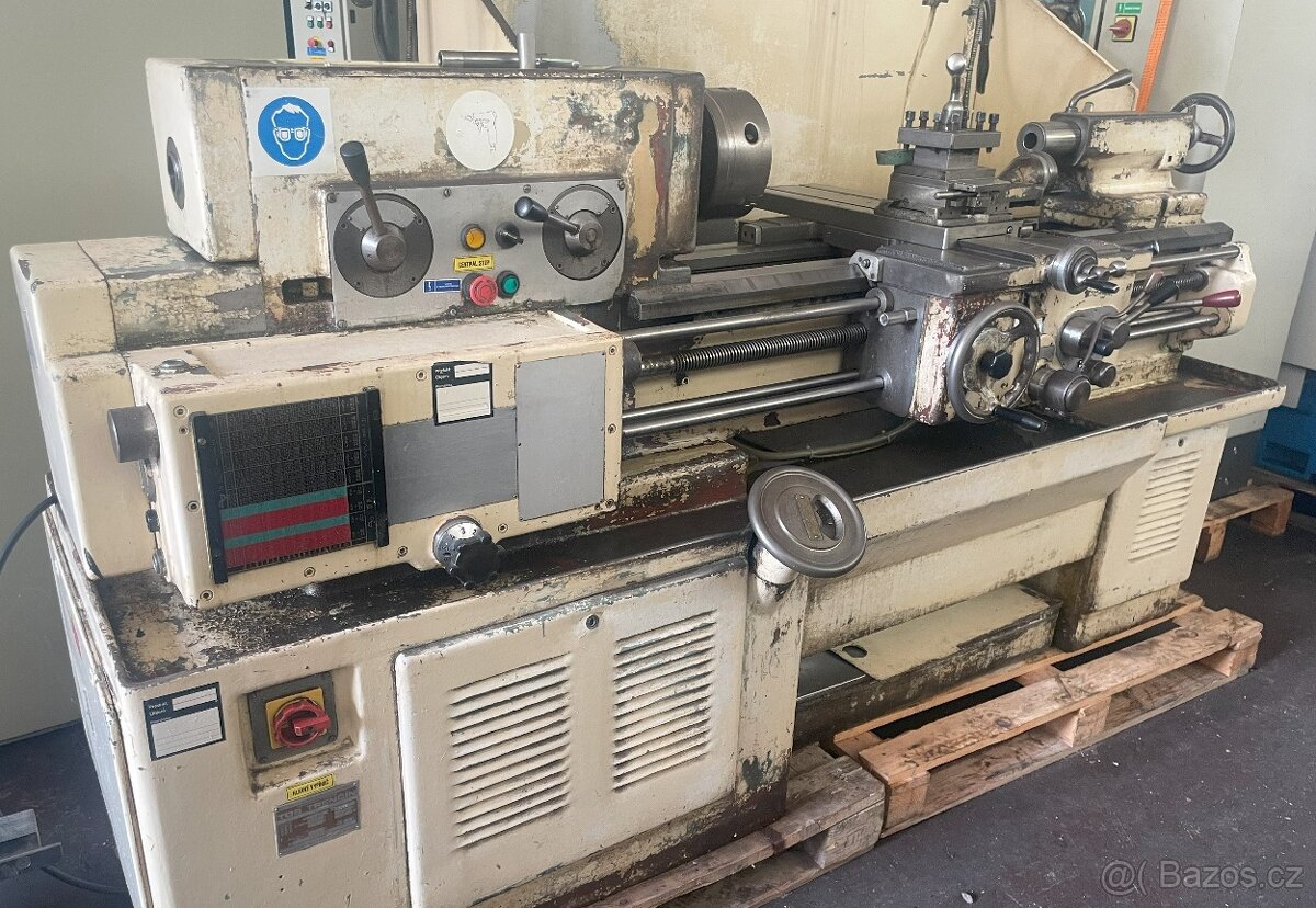 Soustruh hrotový SV 18 RA/750