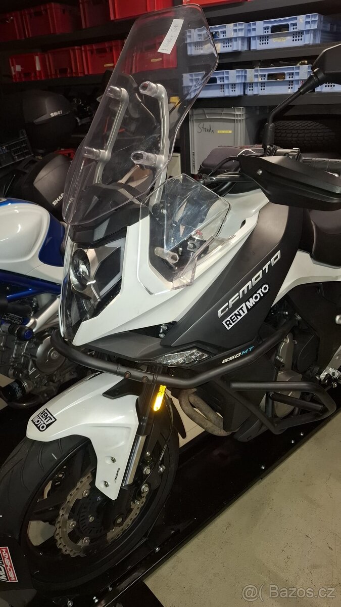 CF MOTO 650 MT