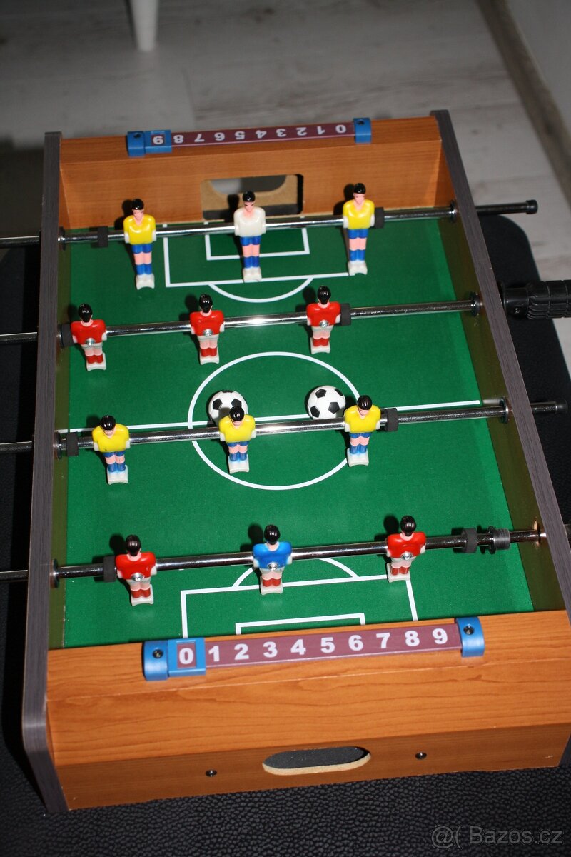 Stolní mini fotbálek