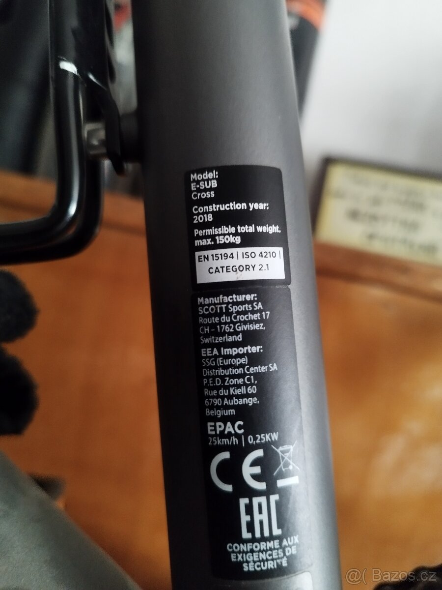Scott E-SUB cross
