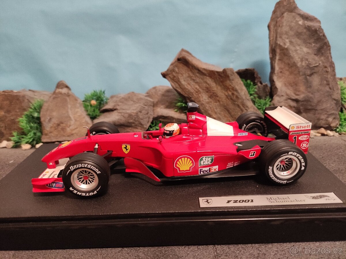 prodám model 1:18 formule ferrari F1 2001