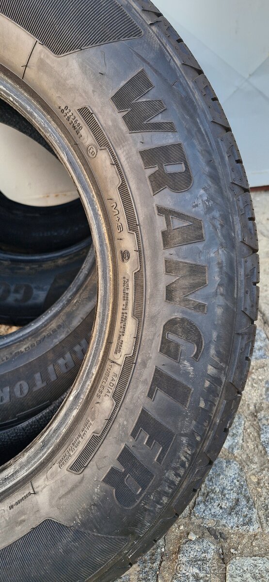 Pneu 255/65r18 goodyear
