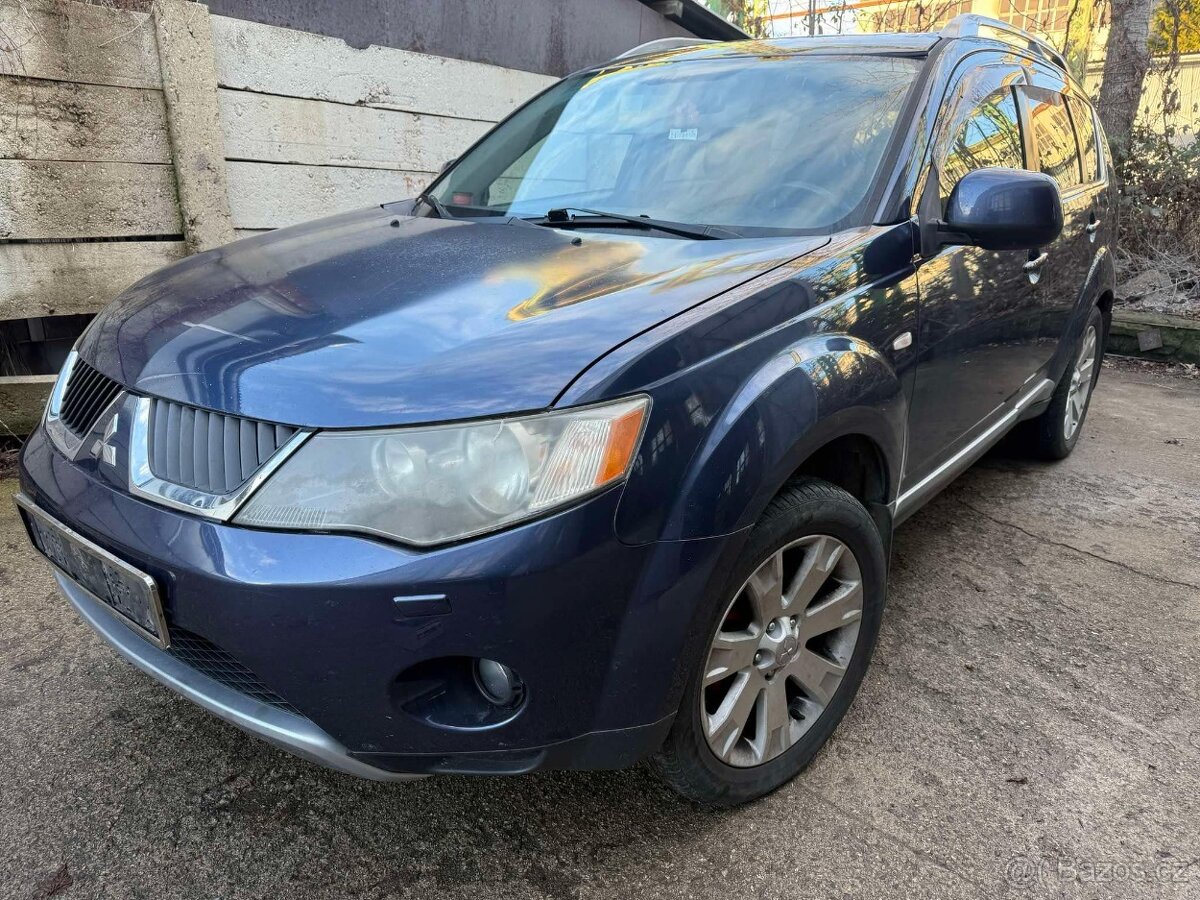 rozprodam Mitsubishi Outlander 2.2 di-d instyle 115kw rv2009