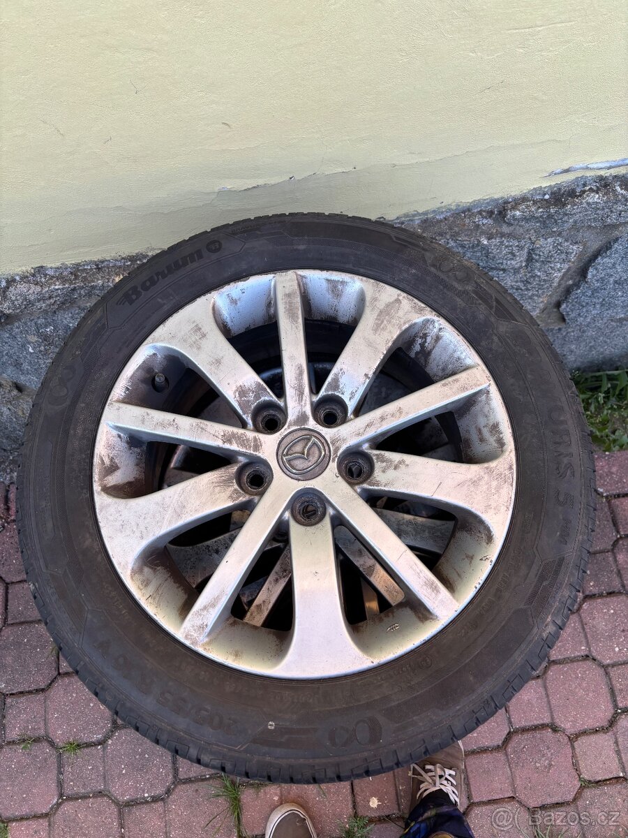 Alukola 5x114,3 s novým zimním obutím 205x55xR16