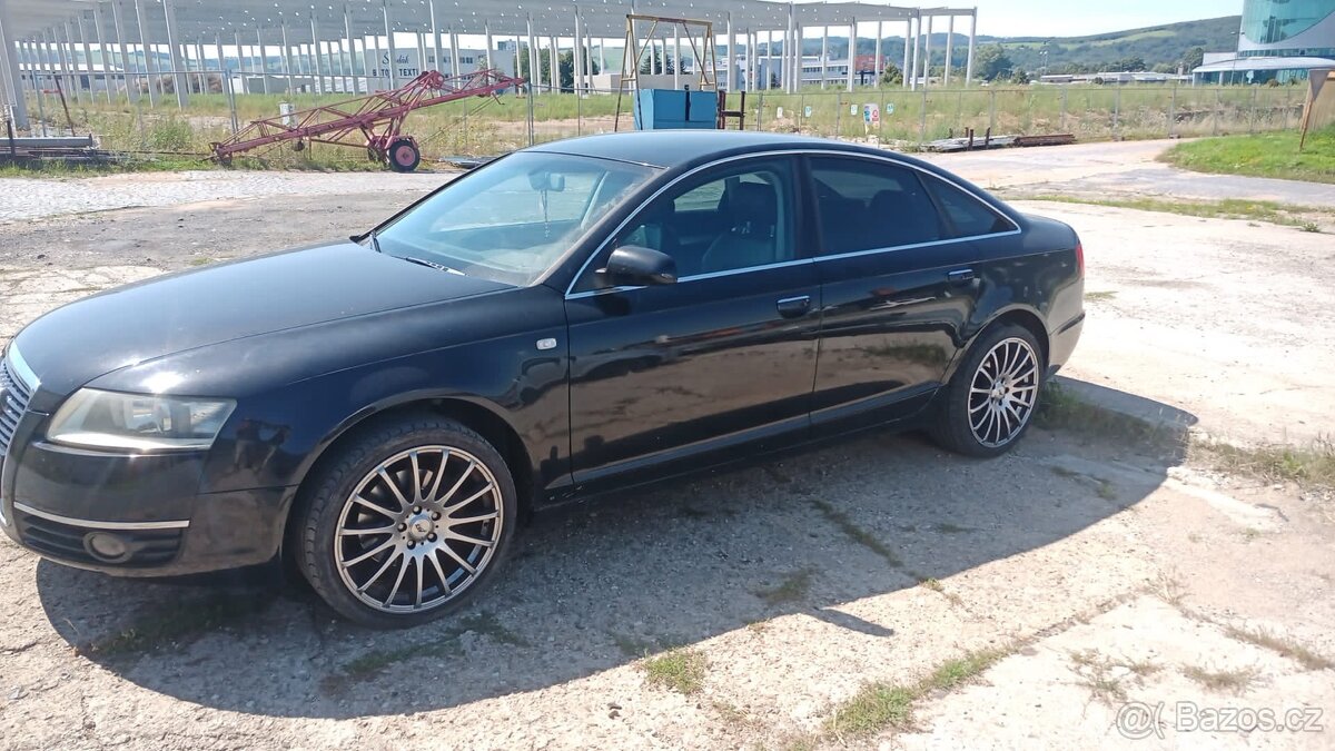 AUDI A6 2.4 automat