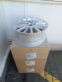 Alu kola TURINI 18"