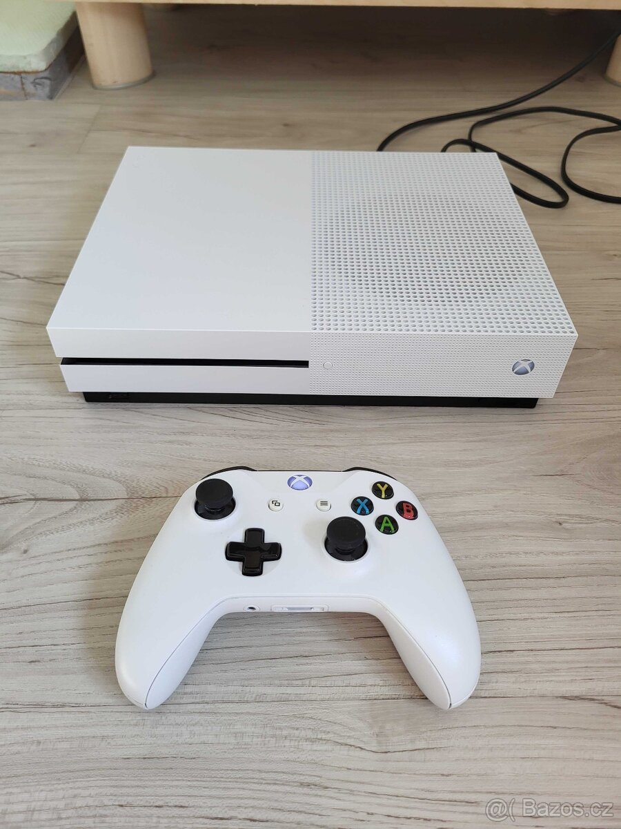XBOX ONE S 1TB SSD