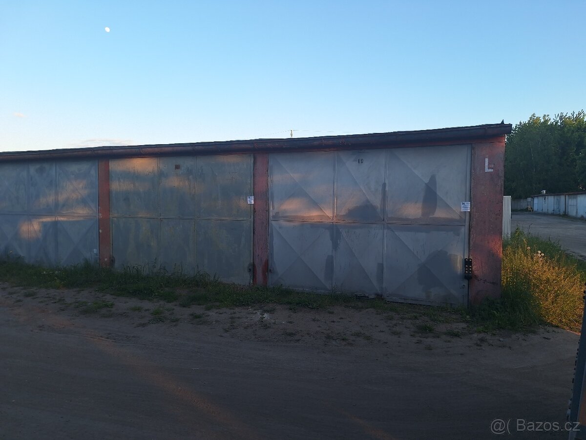 Pronájem garáže, 18m2, Univerzitní, Plzeň Bory