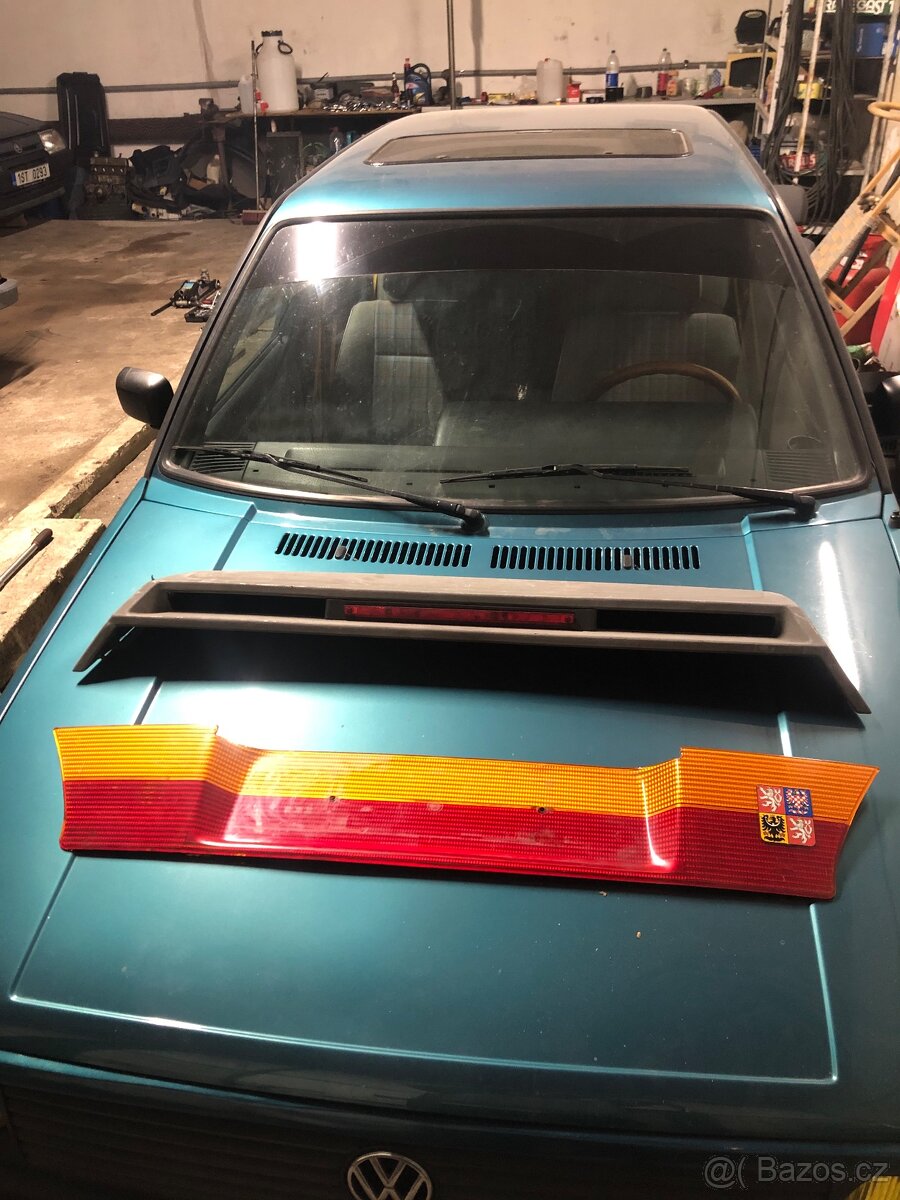 Heckblende golf mk2