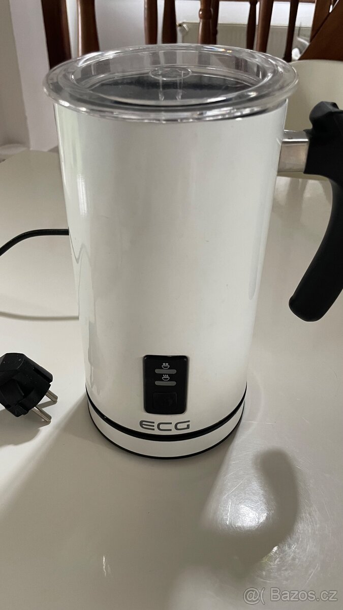 Napěnovač mléka ECG