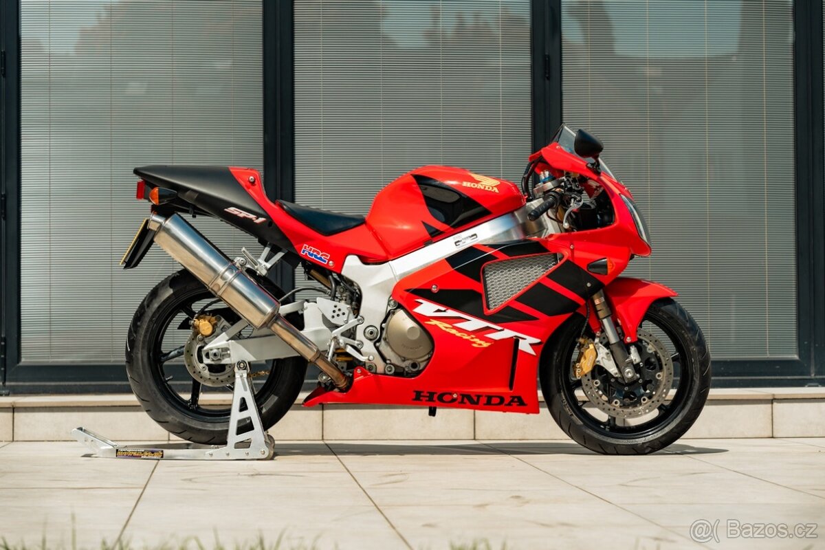 Honda VTR SP1