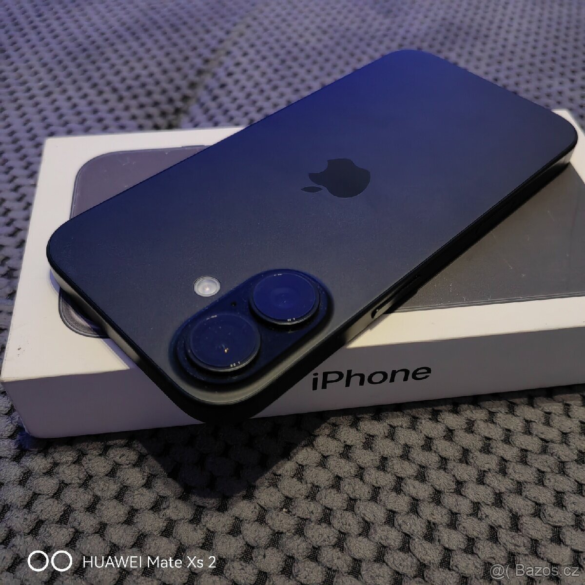 iPhone 16 128 GB pouze vybalen stav 100%