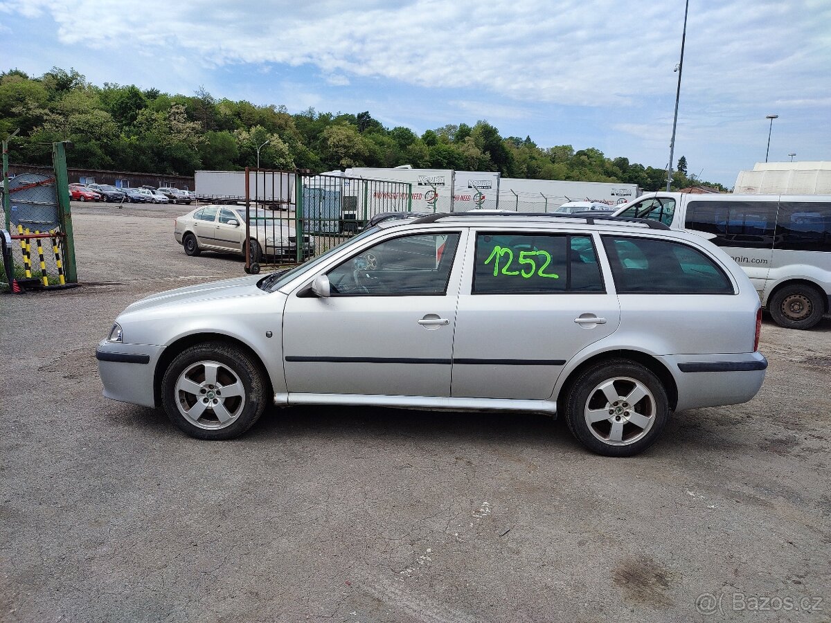 Škoda Octavia č. 1252