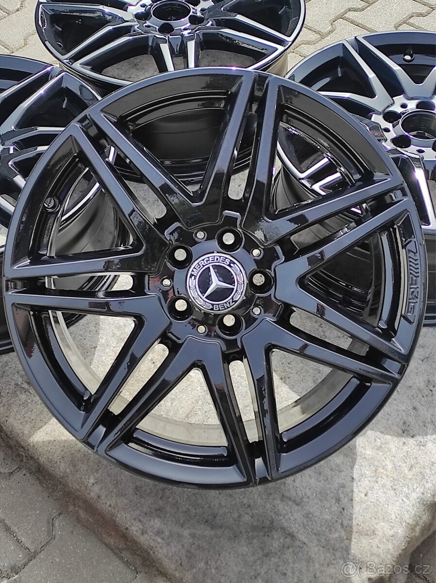 Mercedes V, V-Class AMG, kola 19"
