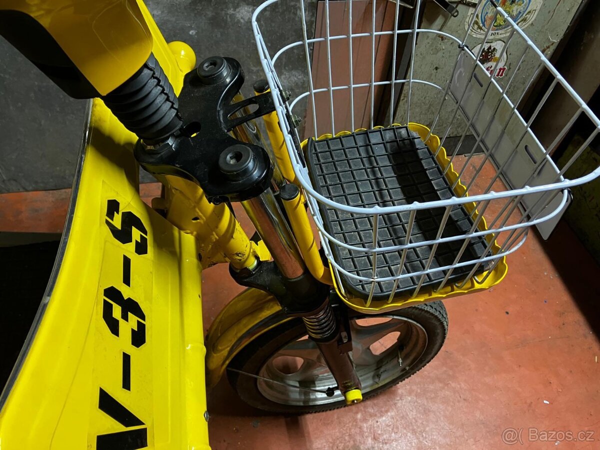 Nákladní elektrická tříkolka ADVENTO