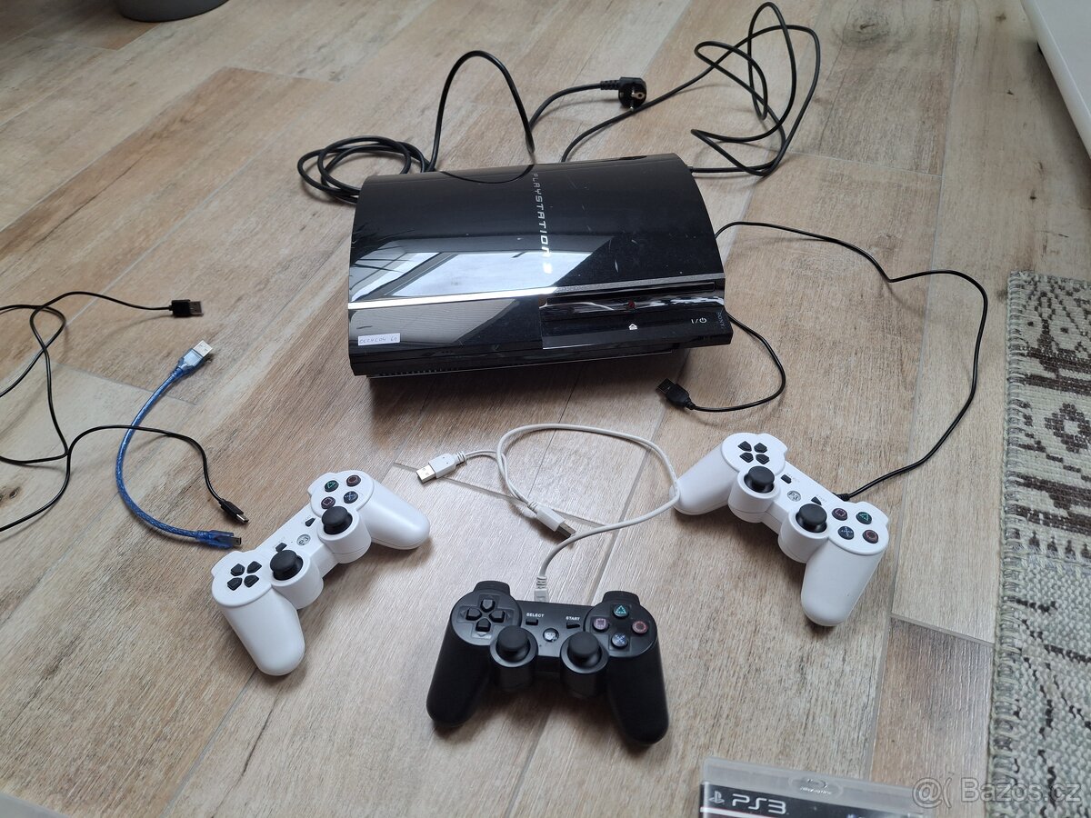 Prodám Ps3 zpětně kompatibilní s ps2 a ps1+hry