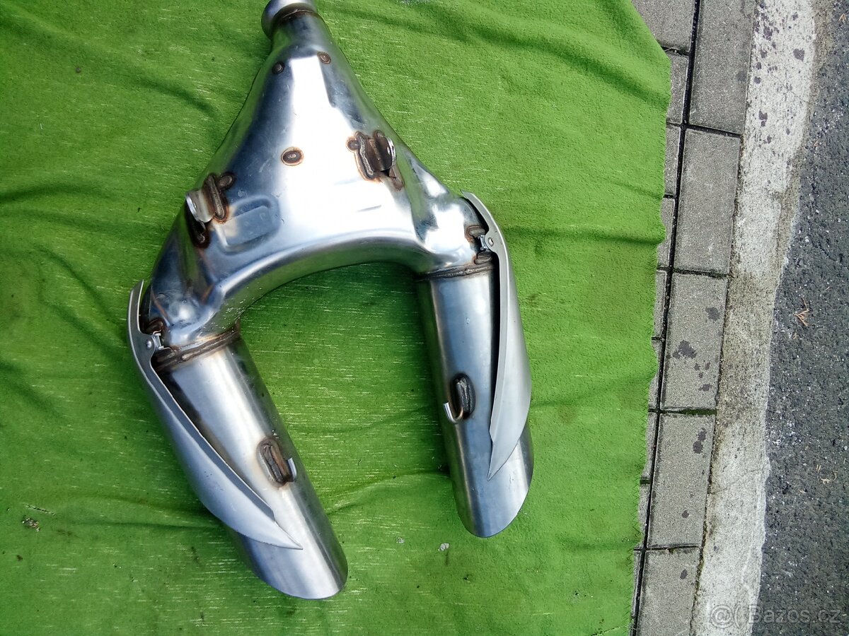 Výfuk KTM Duke 990