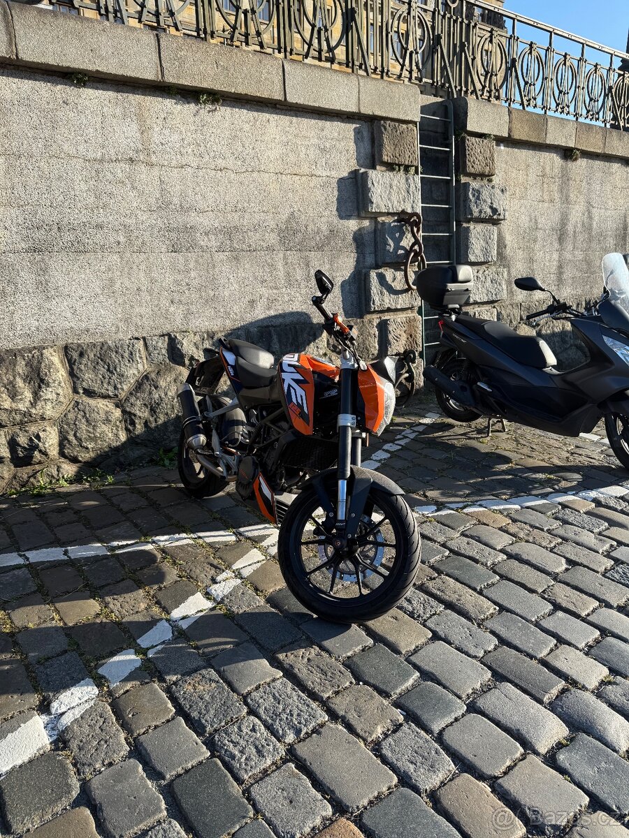 KTM Duke 125 (r. 2011) + laděný výfuk Arrow