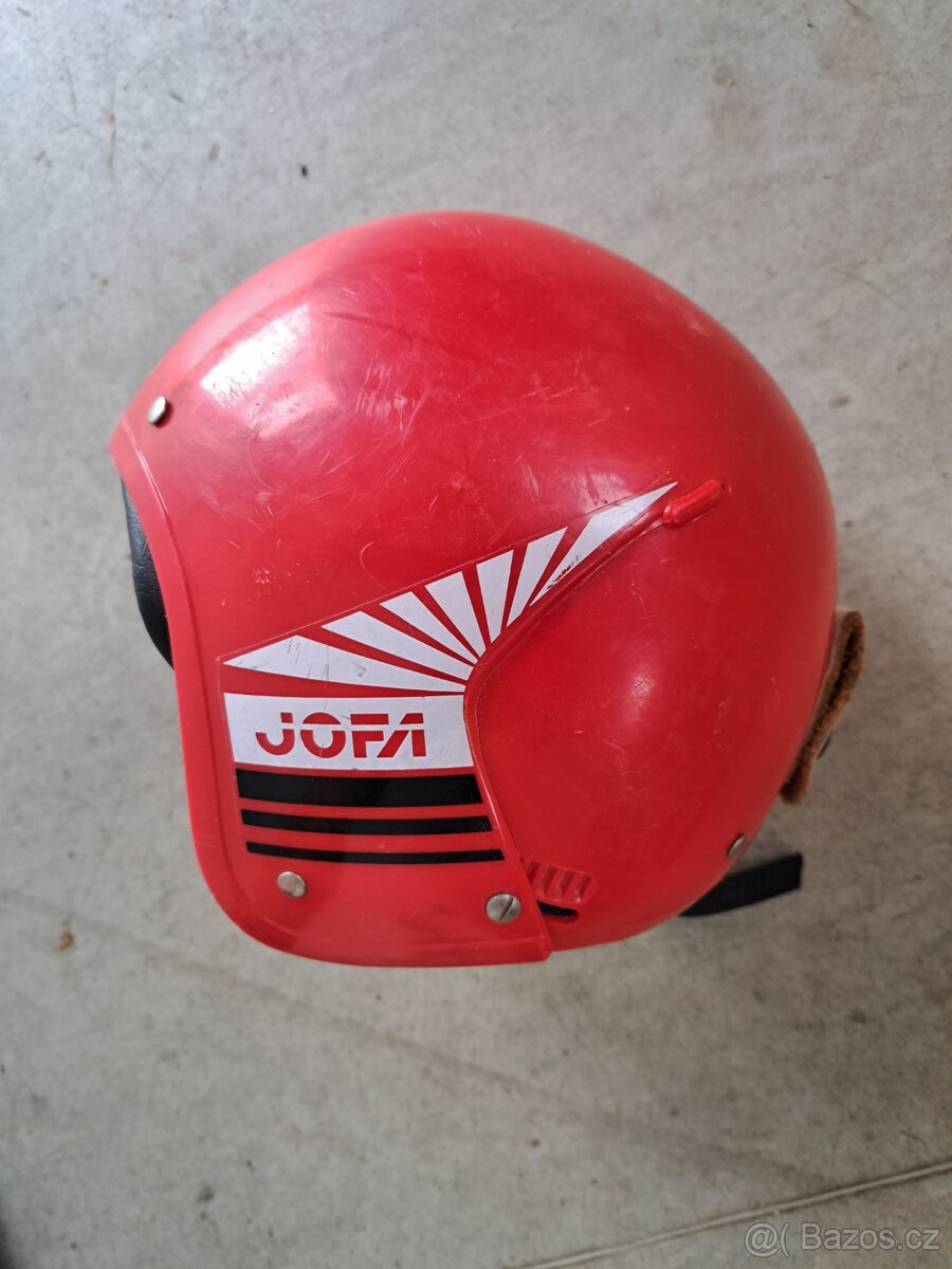Prodám retro ski přílbu