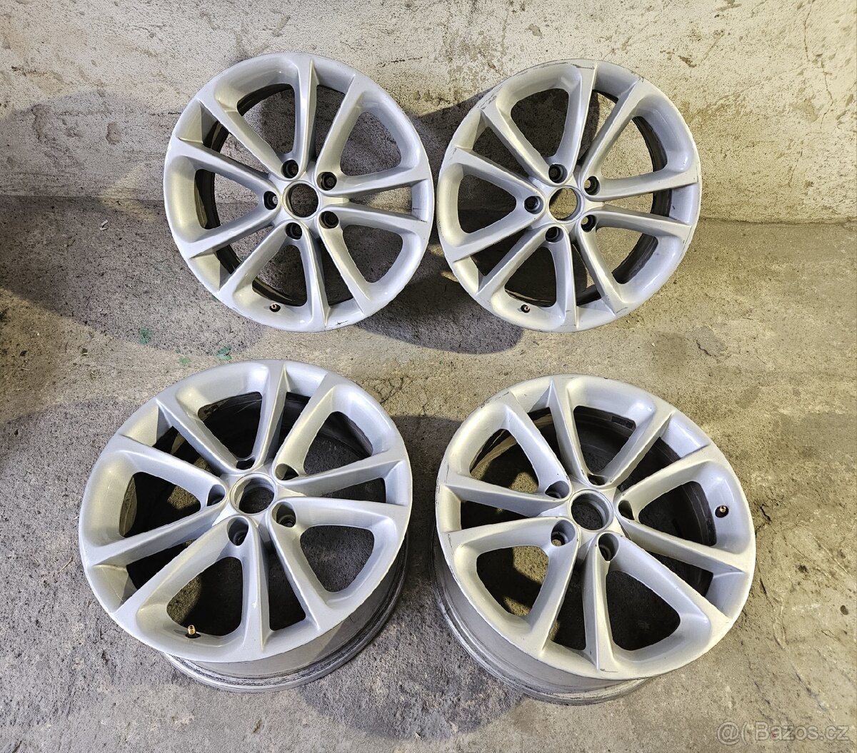 Originál alu kola volkswagen 5x112 R17