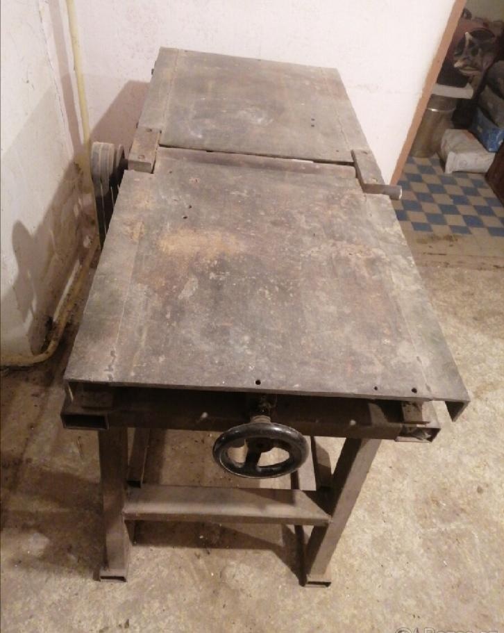 Srovnávačka, hoblovka s profi 3 nožovým válcem.