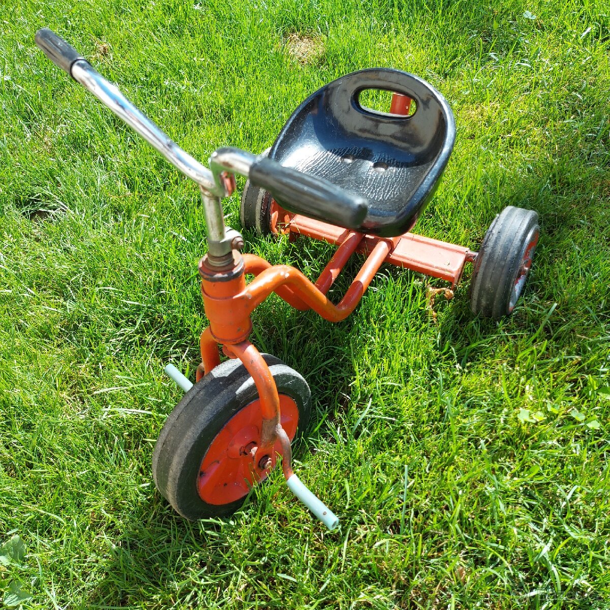 Retro stará tříkolka