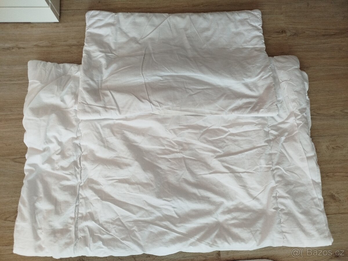 Povlečení do postýlky