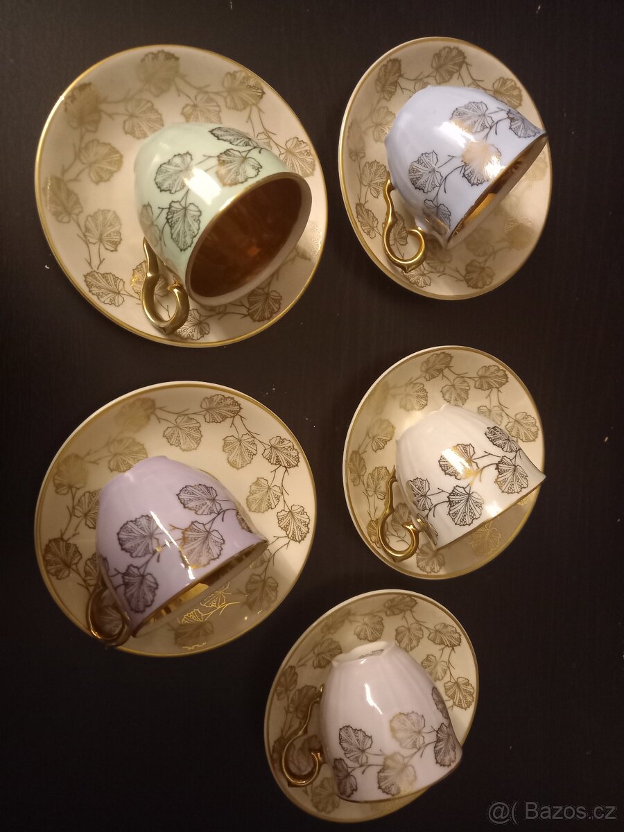 Kávový porcelánový servis