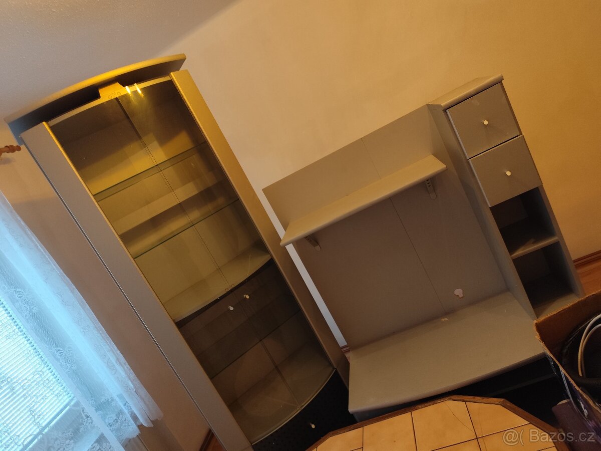 Obývací stěna šedá