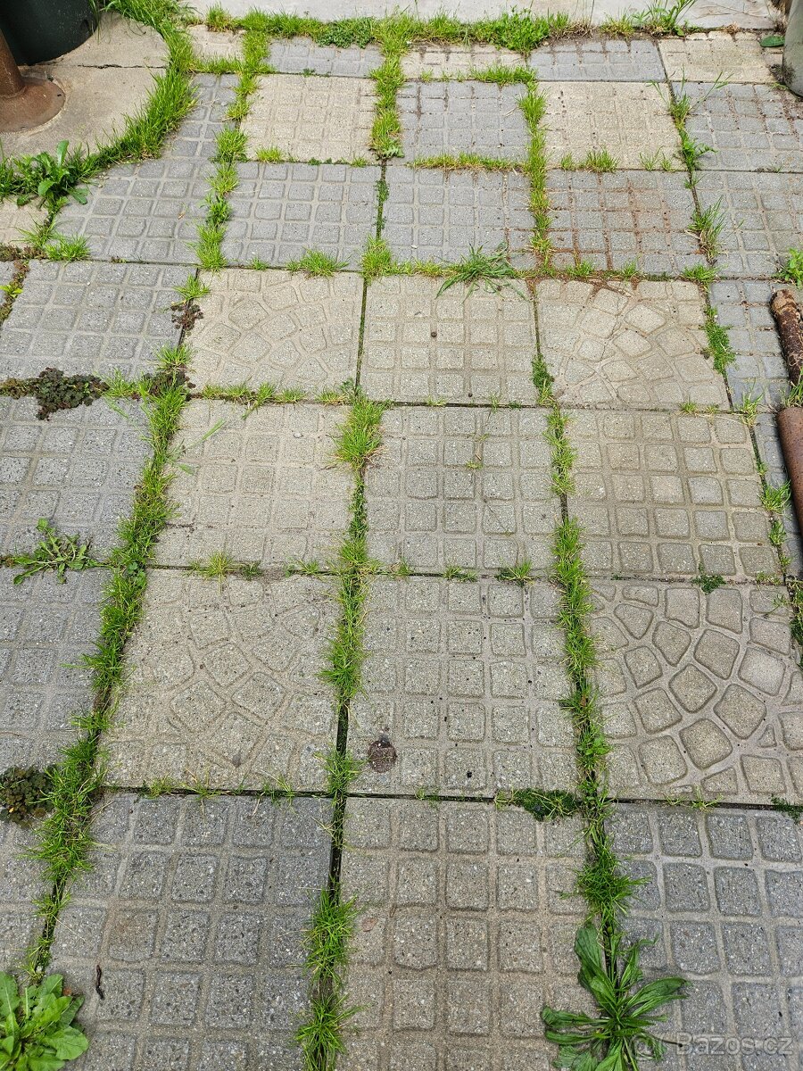 Betonová dlažba, 45 x 45 cm