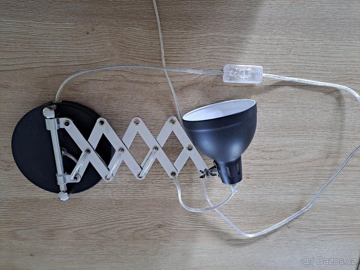 Lindby - nástěnné výsuvné světlo