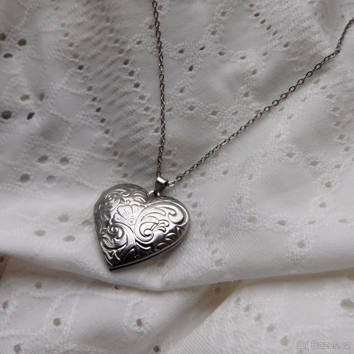 Náhrdelník - otevírací medailonek