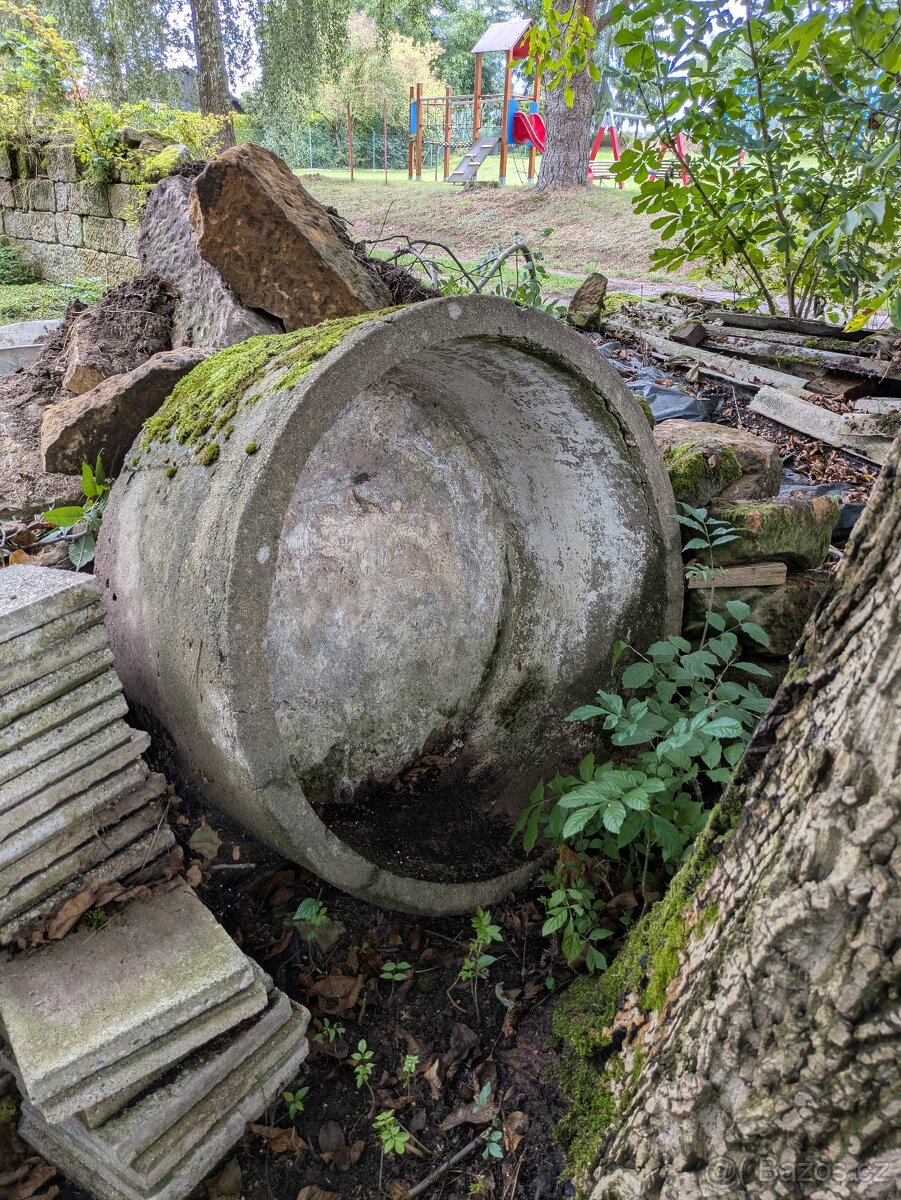 Betonová skruž se dnem