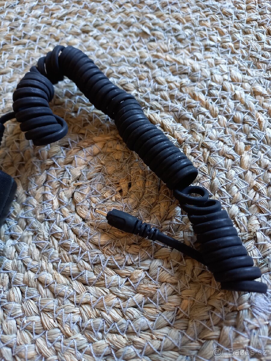 Nabijecka mobilního telefonu