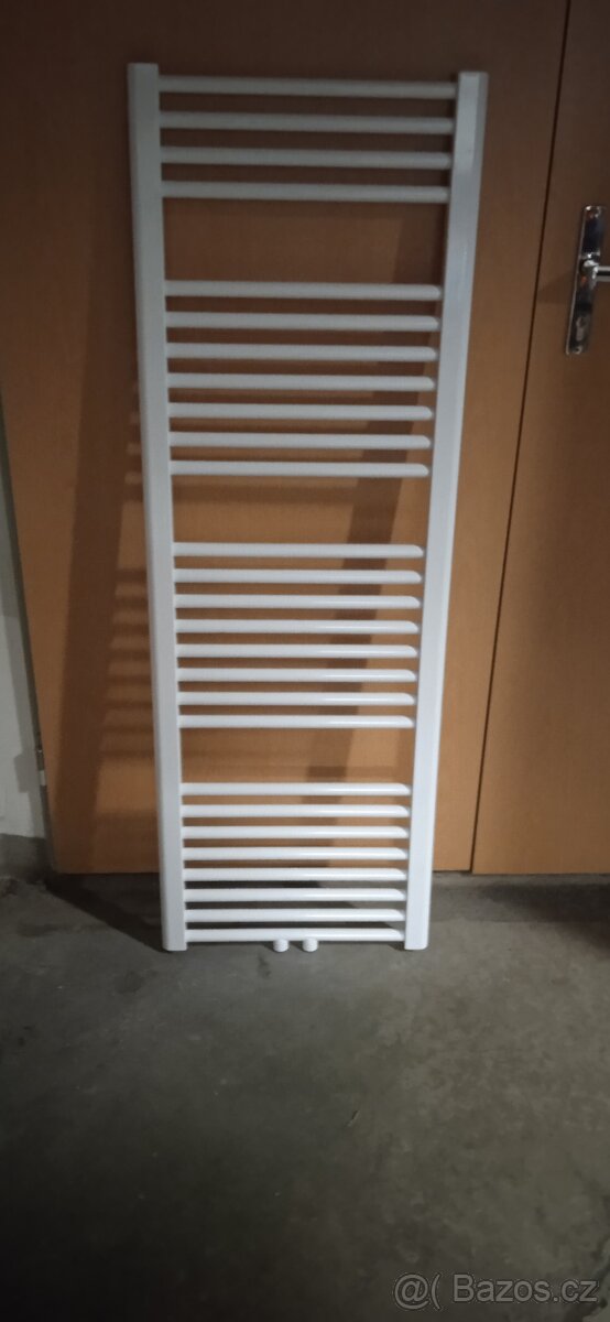 Prodám nový koupelnový radiátor