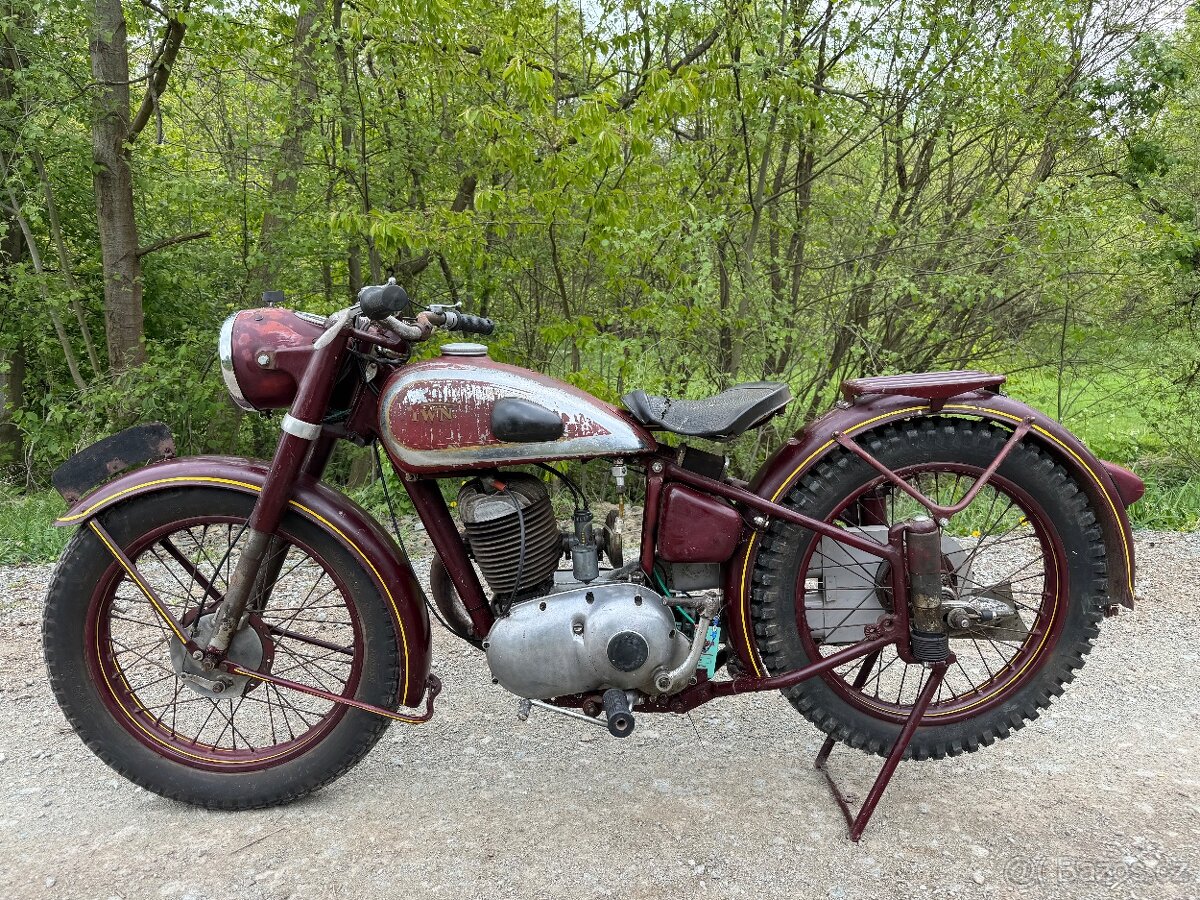 Prodám Triumph bdg 250 - 1952 s papiry