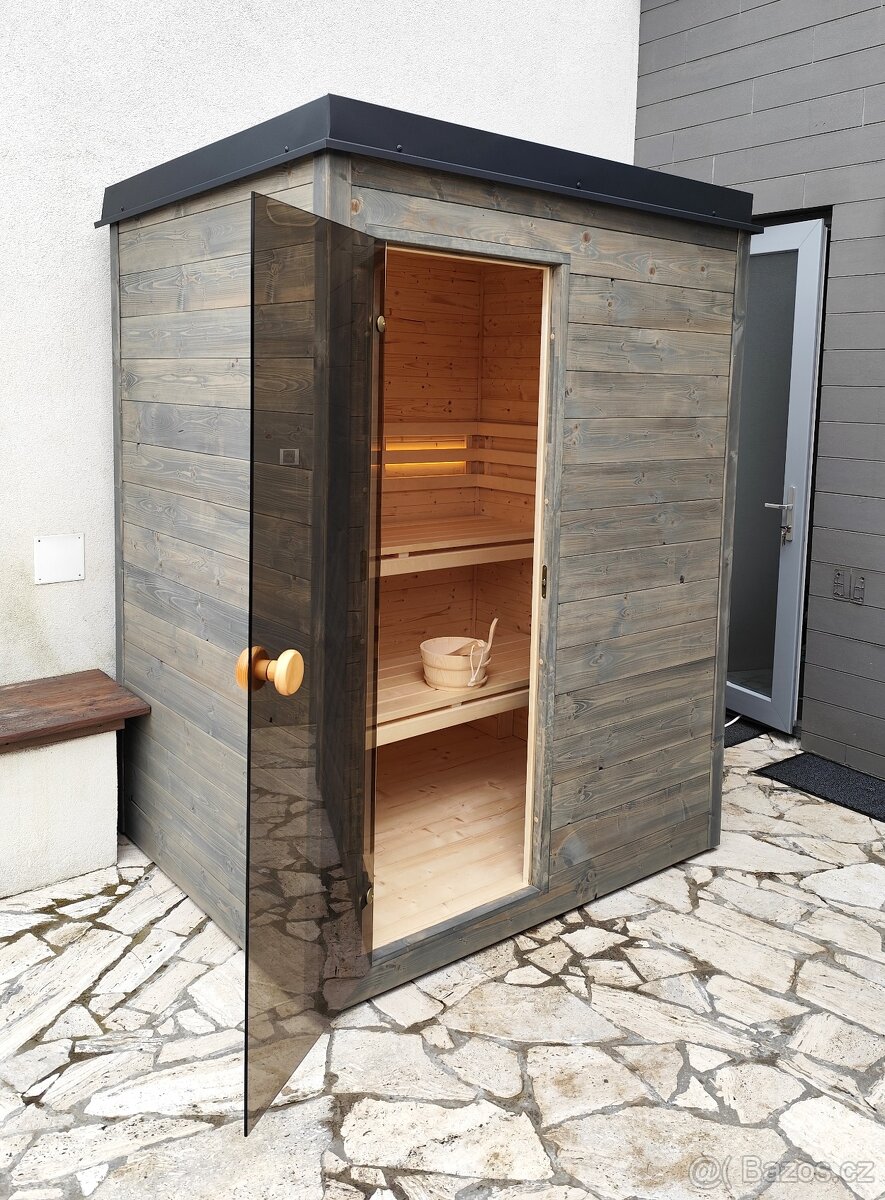 Venkovní finská sauna