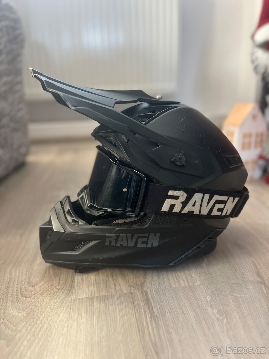 Enduro helma raven M