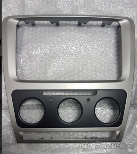 Ramecek pro navigaci Octavia 2 facelift manualni klima