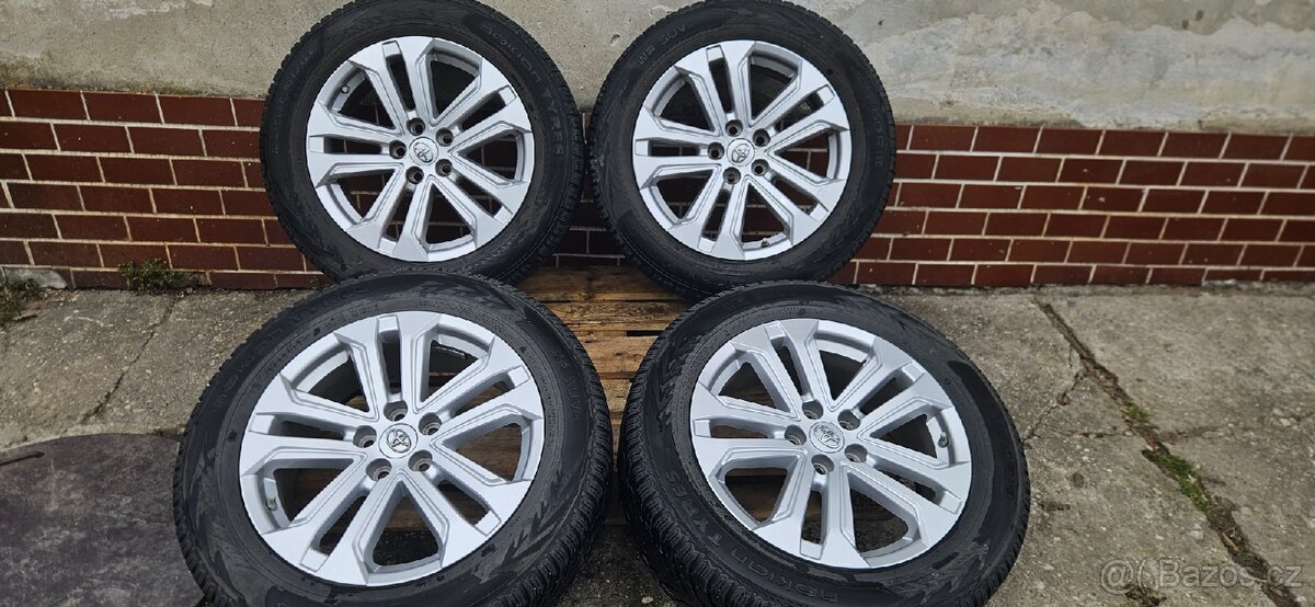 Alu kola r18 5x114,3 Toyota, Rav 4, zimní 225/60