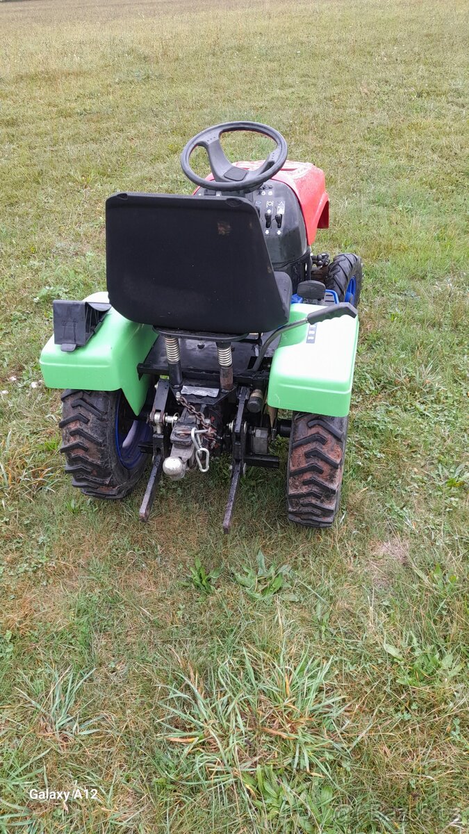 Malotraktor Unimax