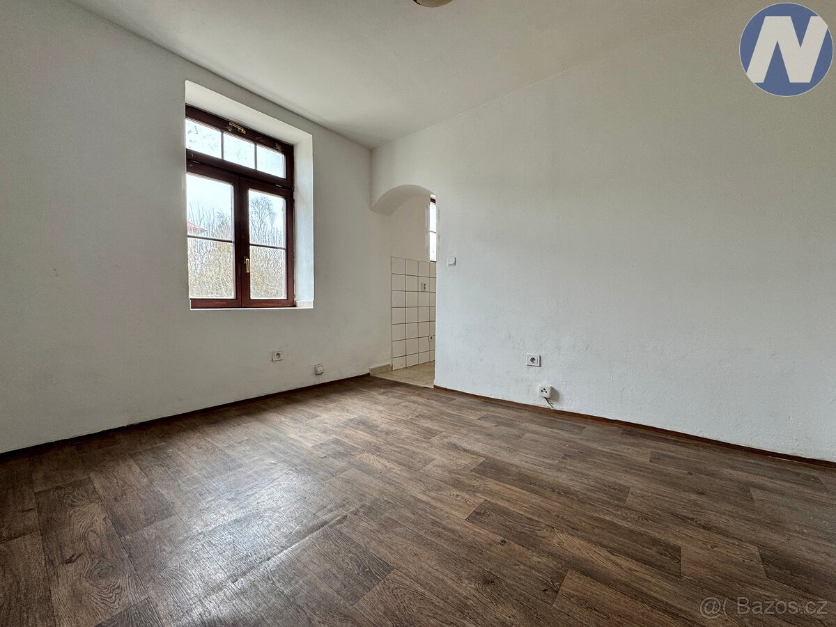 Pronájem bytu 1+kk 22 m2, Volary
