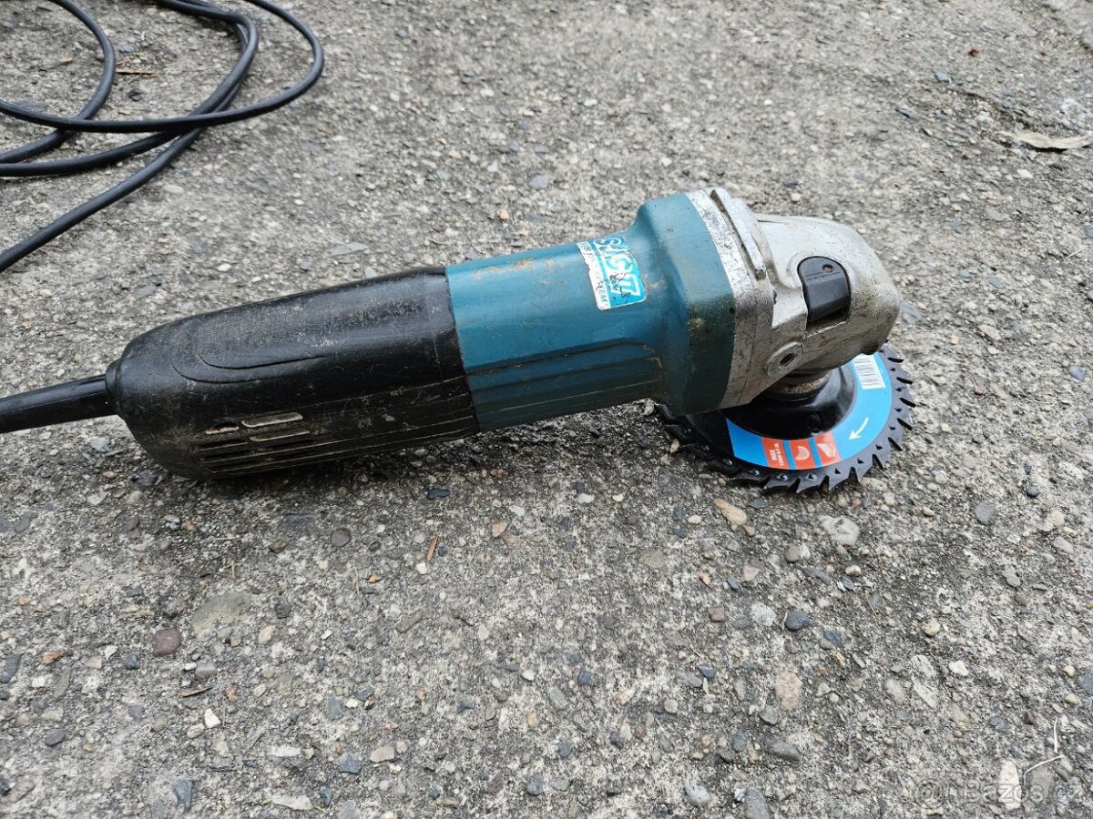 Úhlová bruska 125mm - Makita GA 5040 R