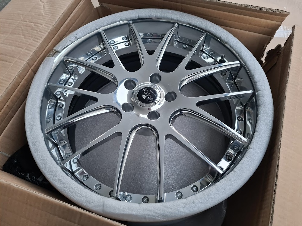 20AC - R20 5x114,3 alu ASTON MARTIN dvourozmer lestene inox