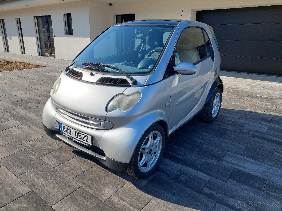 Smart Fortwo 0.6i 40kW, 2002