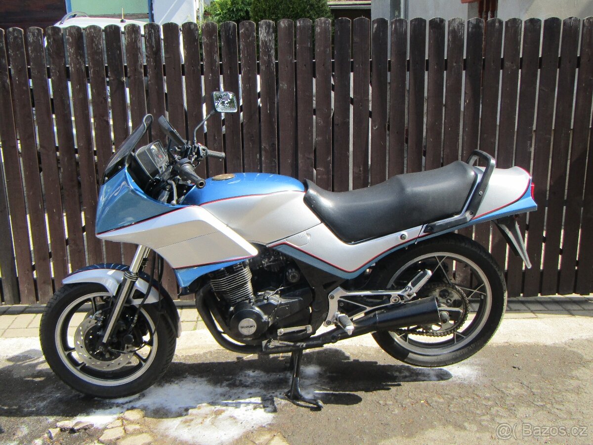 suzuki gsx 550 es