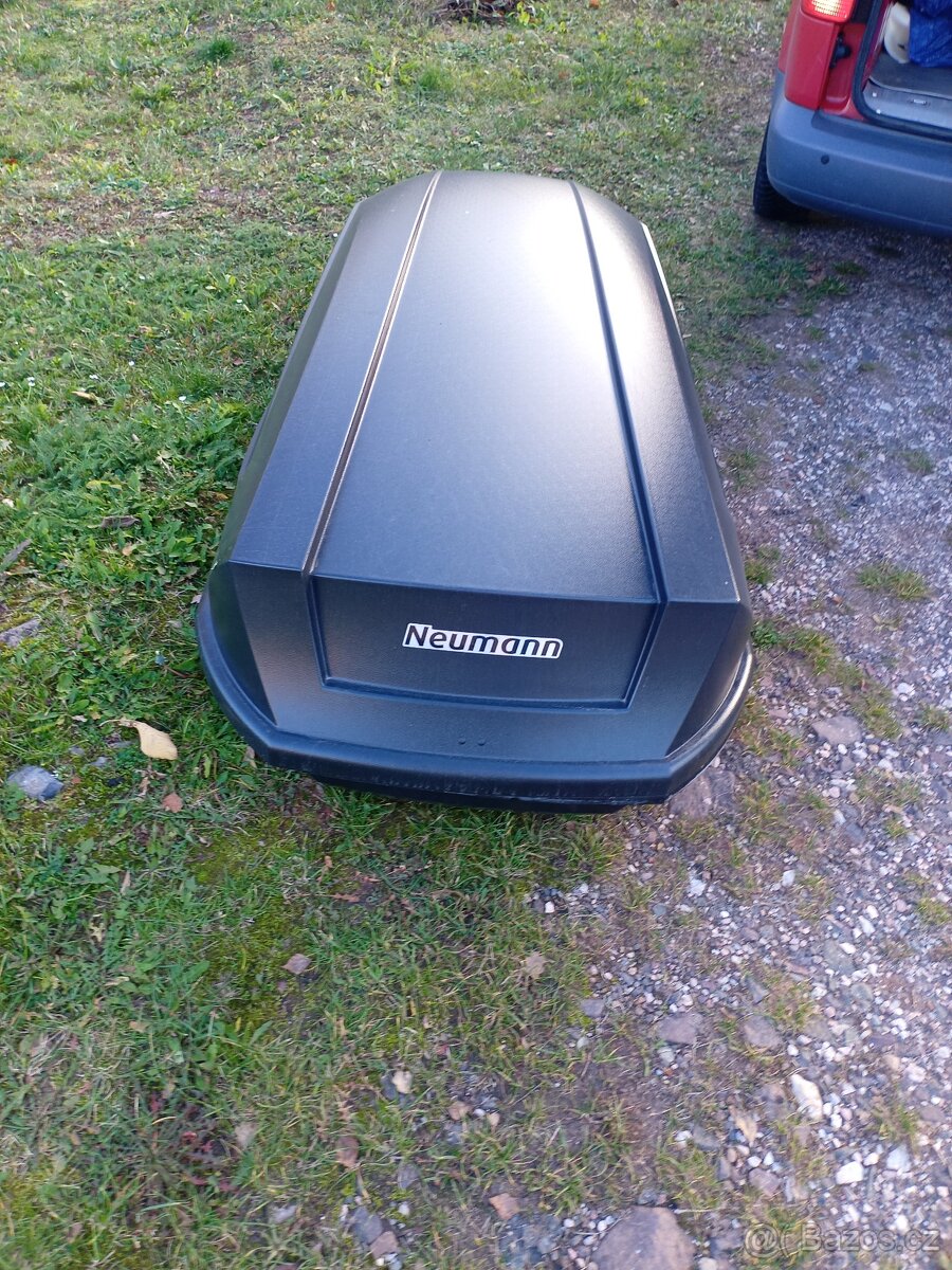 Box na auto