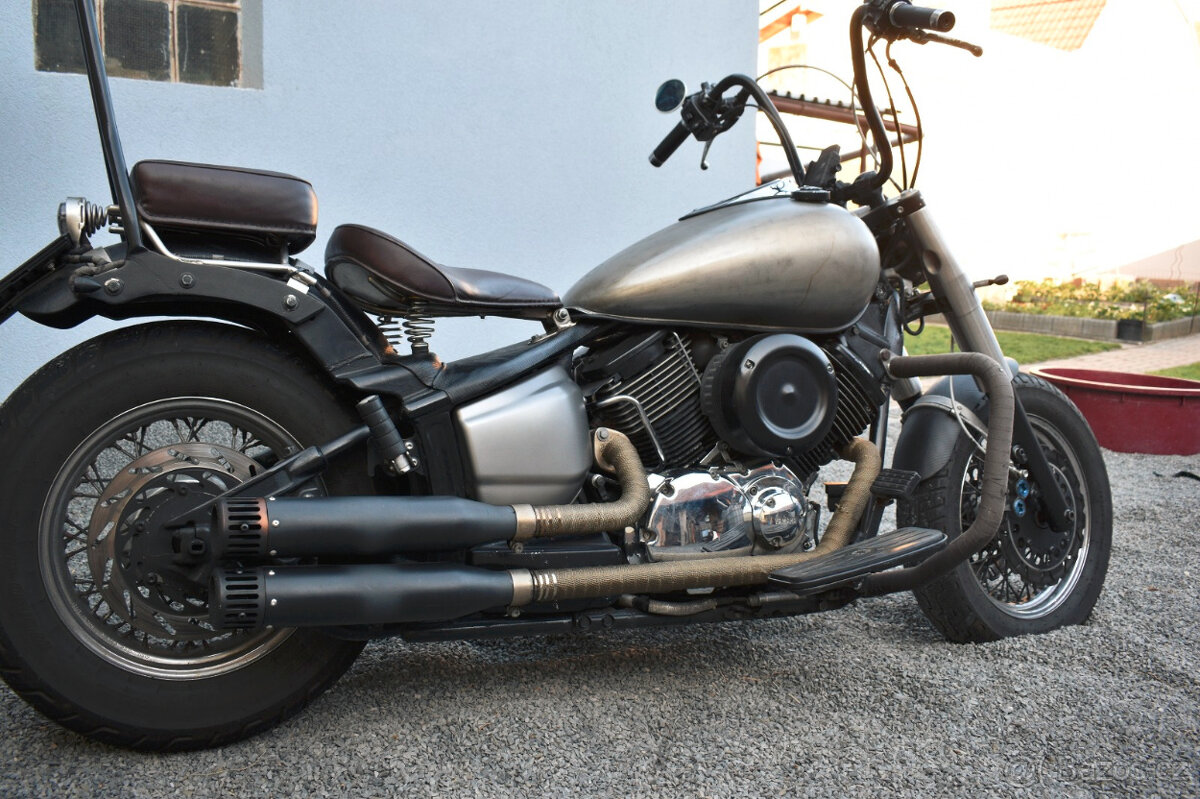 Yamaha XVS 1100 dragstar